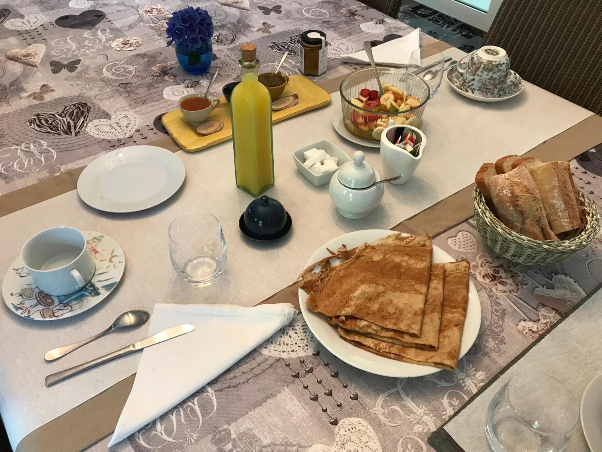 Le Pas Du Faon Bed and Breakfast Caudan Buitenkant foto
